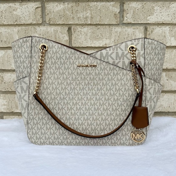 Michael Kors Tote Bag and wallet - Picture 3 of 12